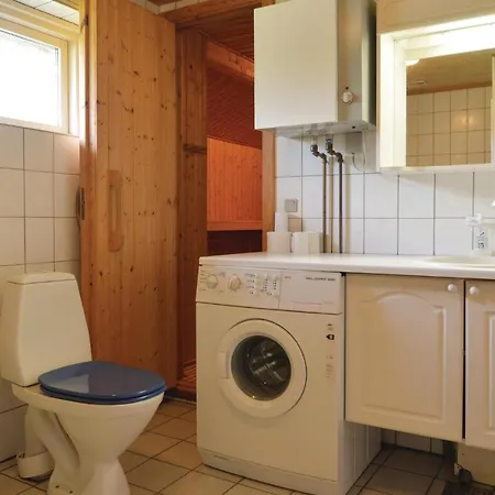 Three-bedroom Holiday In * Tarm
