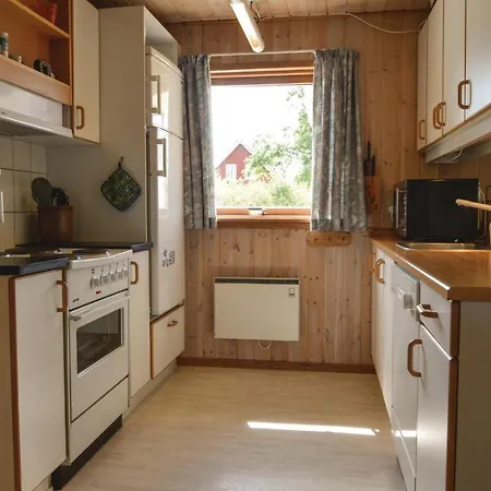 بيت للعطل Three-bedroom Holiday In Tarm