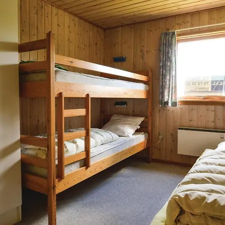 Three-bedroom Holiday In